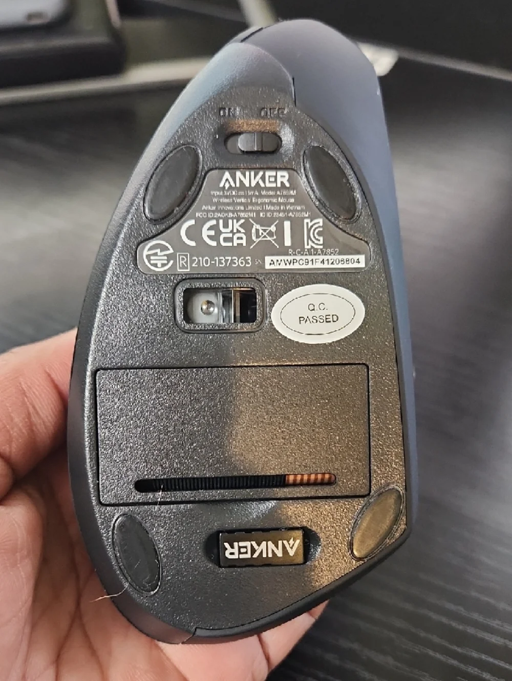 Anker Vertical Ergonomic Mouse in Black